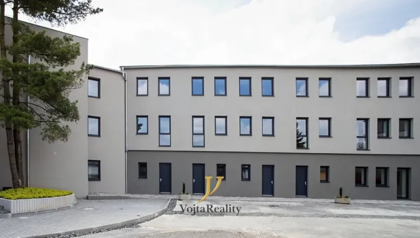 Pronájem bytu 1+kk, Olomouc, Lipenská, 32 m2
