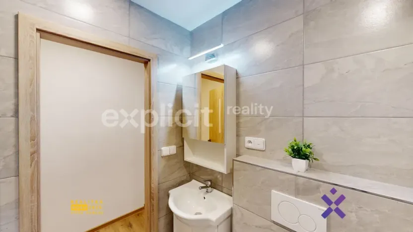 Pronájem bytu 1+1, Otrokovice - Kvítkovice, J. Valčíka, 29 m2