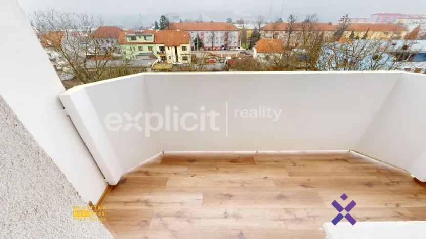 Pronájem bytu 1+1, Otrokovice - Kvítkovice, J. Valčíka, 29 m2