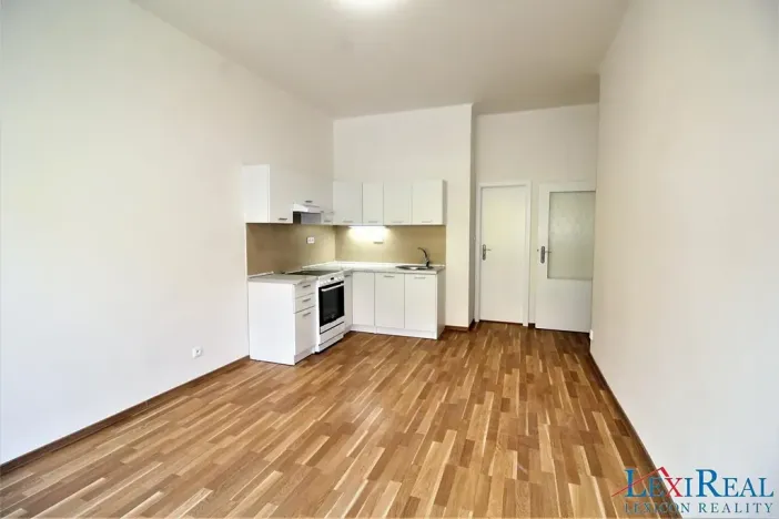 Pronájem bytu 2+kk, Praha - Nusle, 5. května, 52 m2