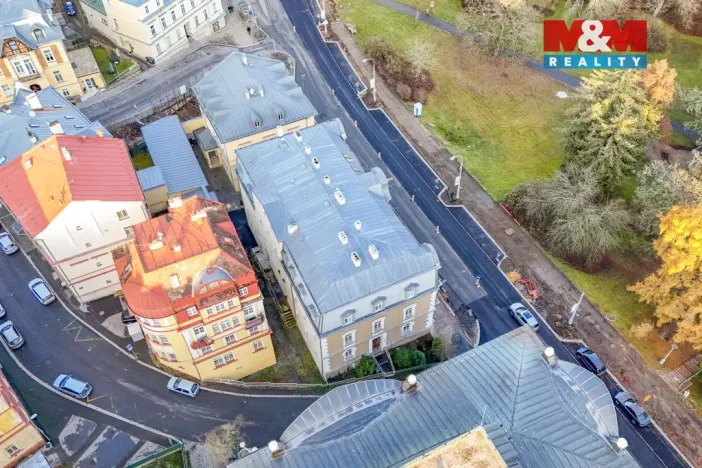 Prodej atypického bytu, Mariánské Lázně, Lidická, 102 m2