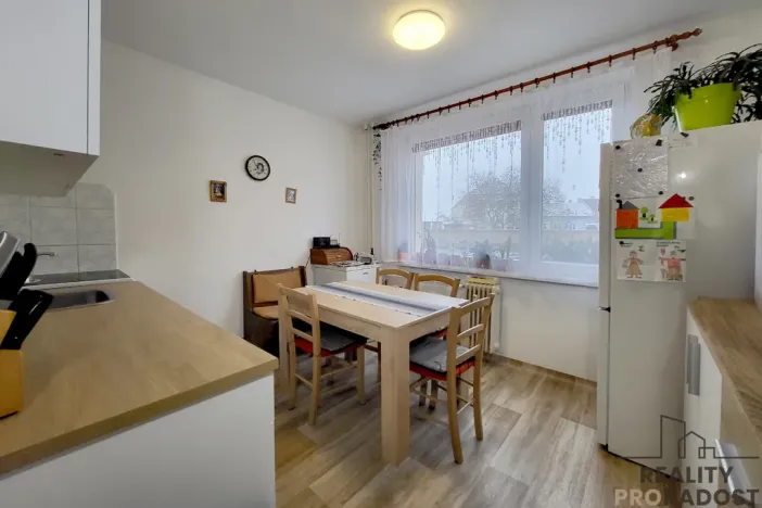 Prodej bytu 3+1, Znojmo, Mičurinova, 70 m2