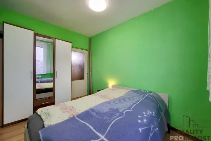 Prodej bytu 3+1, Znojmo, Mičurinova, 70 m2