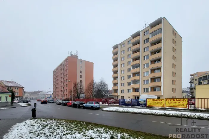 Prodej bytu 3+1, Znojmo, Mičurinova, 70 m2