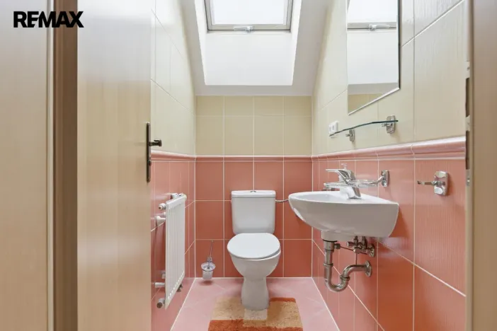 Prodej rodinného domu, Karlovy Vary, Za Motelem, 137 m2