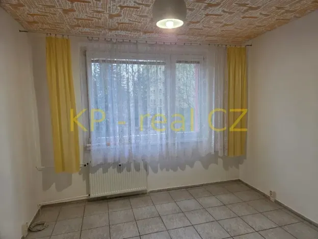 Prodej bytu 2+kk, Chlumec, Tuchomyšlská, 40 m2