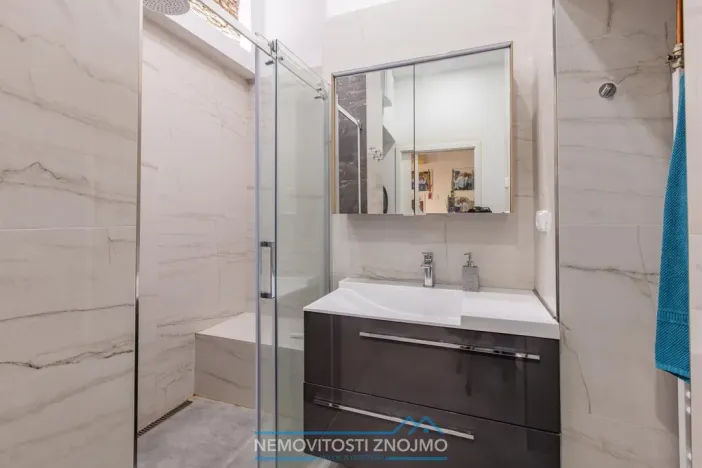 Prodej bytu 4+1, Znojmo, Jana Palacha, 130 m2