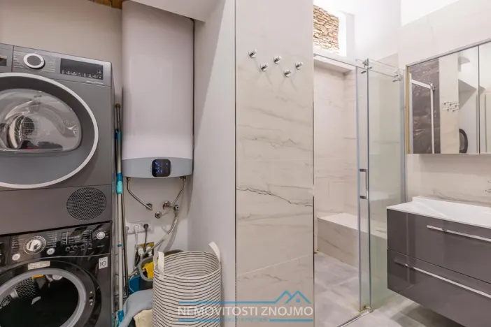 Prodej bytu 4+1, Znojmo, Jana Palacha, 130 m2