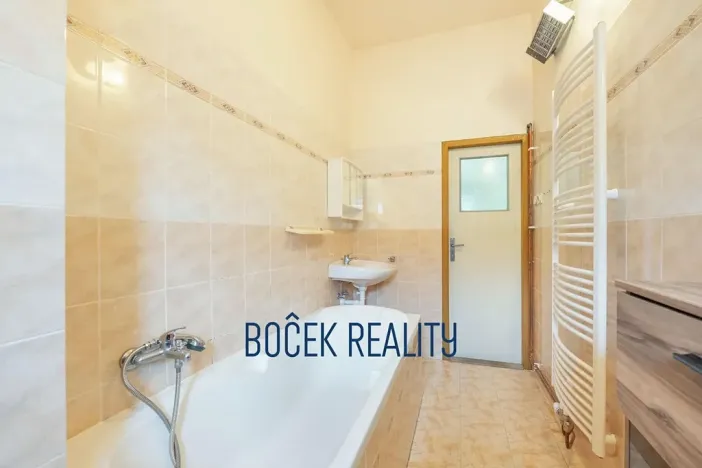 Prodej bytu 1+1, Beroun, V Hlinkách, 37 m2