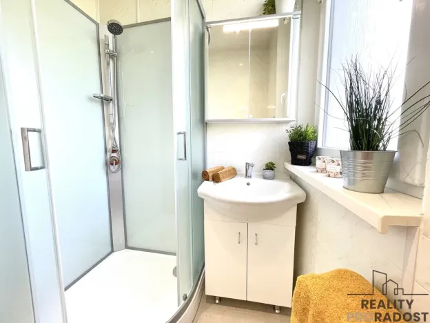 Prodej bytu 2+1, Olomouc - Povel, Nešporova, 43 m2