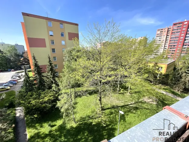 Prodej bytu 2+1, Olomouc - Povel, Nešporova, 43 m2