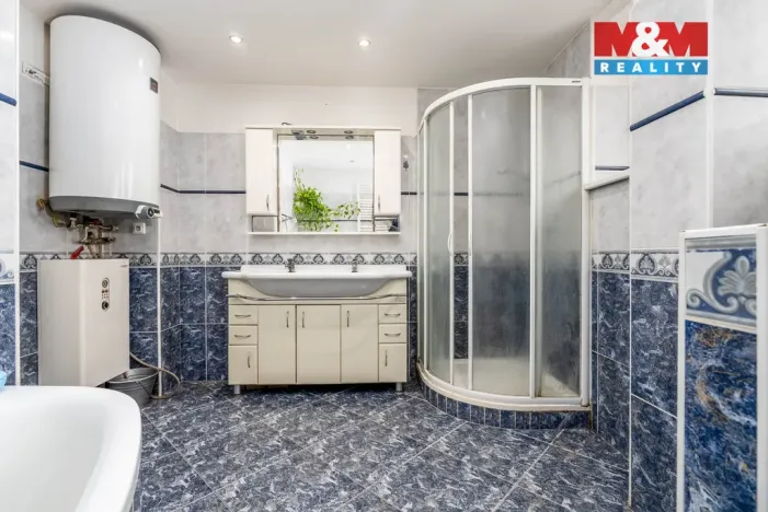 Prodej bytu 3+1, Milovice, Dukelská, 70 m2