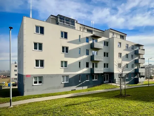 Pronájem bytu 3+kk, Jihlava, Slovenská, 76 m2