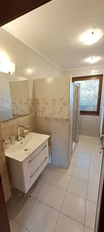 Prodej rodinného domu, Lomnička, 300 m2