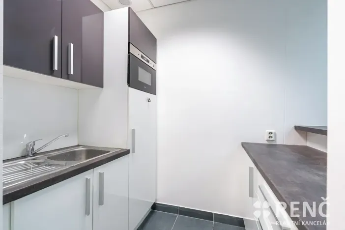 Prodej kanceláře, Brno, Příkop, 70 m2