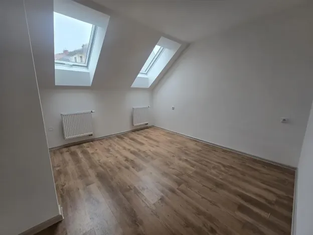 Pronájem bytu 2+kk, Třebíč, Husova, 55 m2