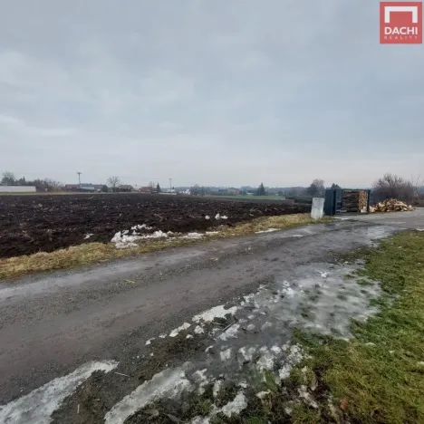 Prodej pozemku pro bydlení, Kožušany-Tážaly - Tážaly, 571 m2