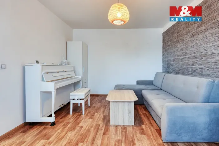 Prodej bytu 2+1, Klatovy - Klatovy III, Pod Hůrkou, 54 m2