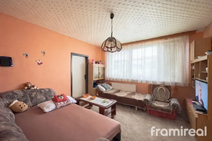 Prodej bytu 2+1, Uherské Hradiště, Sadová, 58 m2