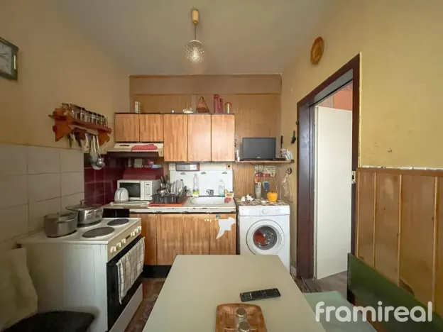 Prodej bytu 2+1, Uherské Hradiště, Sadová, 58 m2