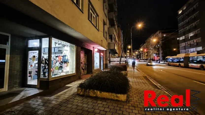 Pronájem obchodního prostoru, Brno - Veveří, Kotlářská, 15 m2
