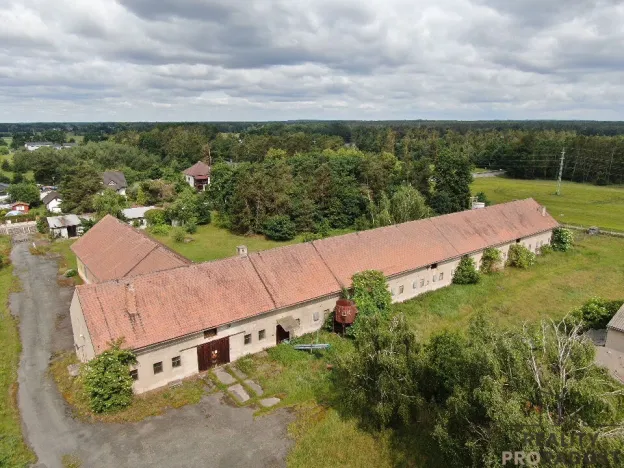 Prodej zemědělského objektu, Přelouč - Mělice, 7117 m2