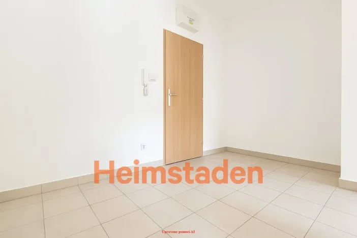 Pronájem bytu 1+1, Havířov - Město, Hlavní třída, 38 m2
