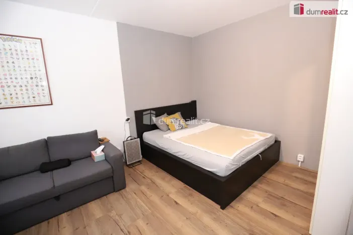 Pronájem bytu 1+1, Mariánské Lázně - Úšovice, Za Tratí, 36 m2