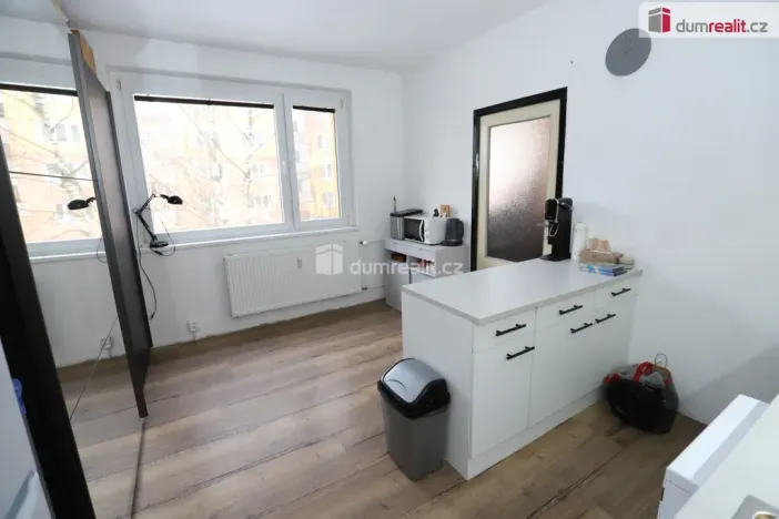 Pronájem bytu 1+1, Mariánské Lázně - Úšovice, Za Tratí, 36 m2