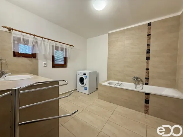 Pronájem bytu 3+kk, Kolín, U Borků, 100 m2