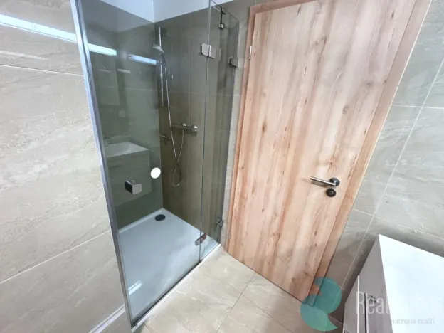 Pronájem bytu 2+kk, České Budějovice, Na Zlaté stoce, 55 m2