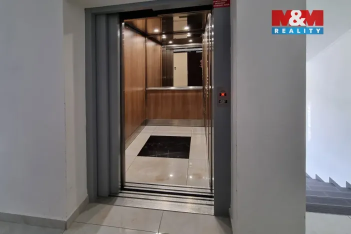 Pronájem bytu 3+kk, Karlovy Vary - Drahovice, Mattoniho nábřeží, 127 m2