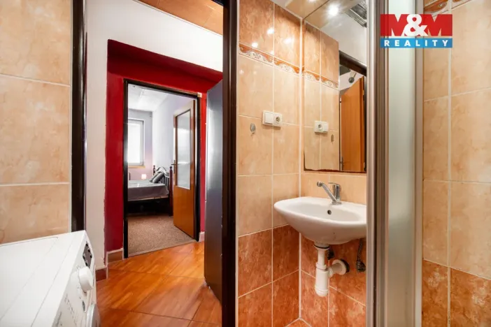 Prodej bytu 3+1, Čistá, 70 m2