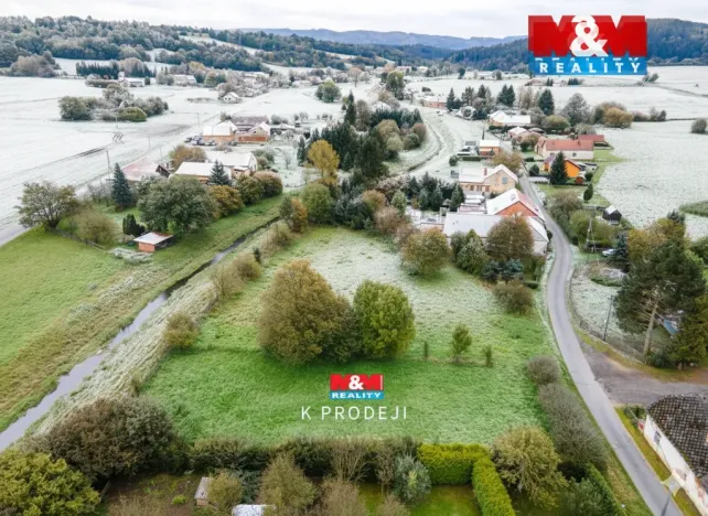 Prodej pozemku pro bydlení, Linhartice, 1373 m2