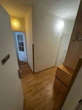 Pronájem bytu 3+kk, Praha - Záběhlice, Hlavní, 56 m2