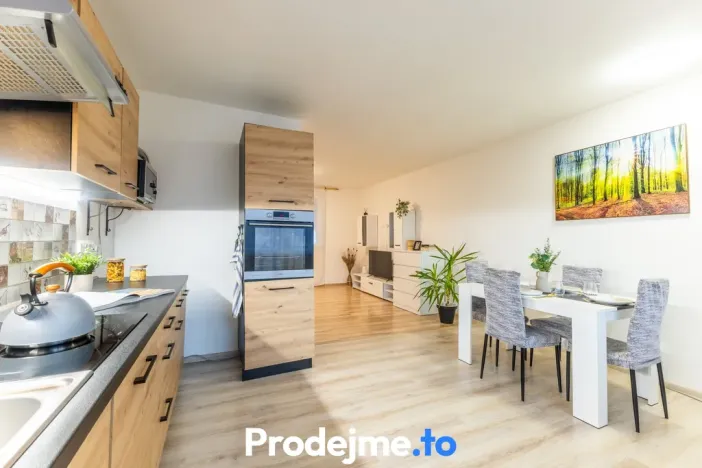 Prodej rodinného domu, Hevlín, 113 m2