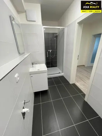 Pronájem bytu 2+kk, Opava, Kačírkova, 56 m2