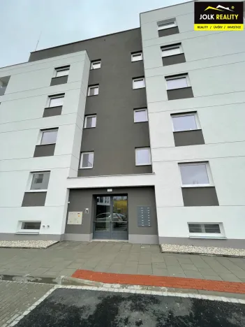 Pronájem bytu 2+kk, Opava, Kačírkova, 56 m2