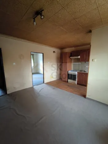 Prodej bytu 2+kk, Božičany, 38 m2