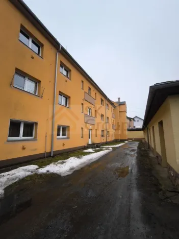 Prodej bytu 2+kk, Božičany, 38 m2