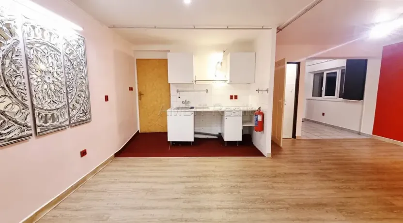 Pronájem kanceláře, Praha - Řepy, Žalanského, 53 m2