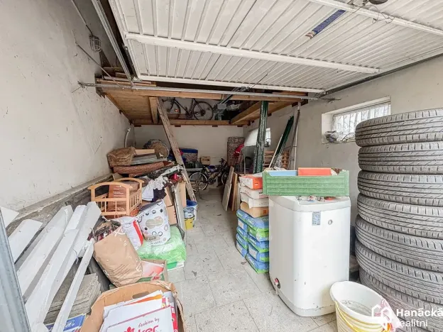 Prodej garáže, Jeseník, Husova, 20 m2
