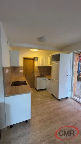 Pronájem rodinného domu, Praha, Pikovická, 90 m2