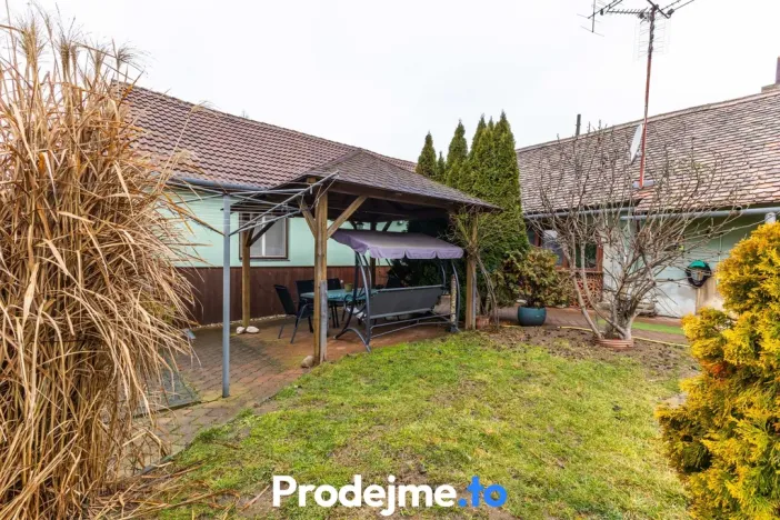 Prodej rodinného domu, Hevlín, 99 m2