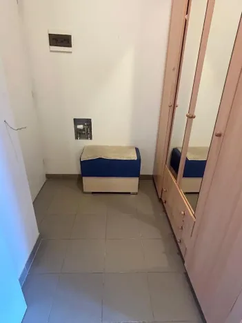 Pronájem bytu 1+kk, Praha - Strašnice, Věšínova, 32 m2