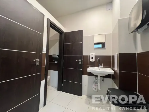 Pronájem kanceláře, Praha - Kunratice, Jana Růžičky, 38 m2