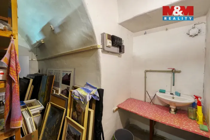 Pronájem obchodního prostoru, Žatec, náměstí Svobody, 80 m2