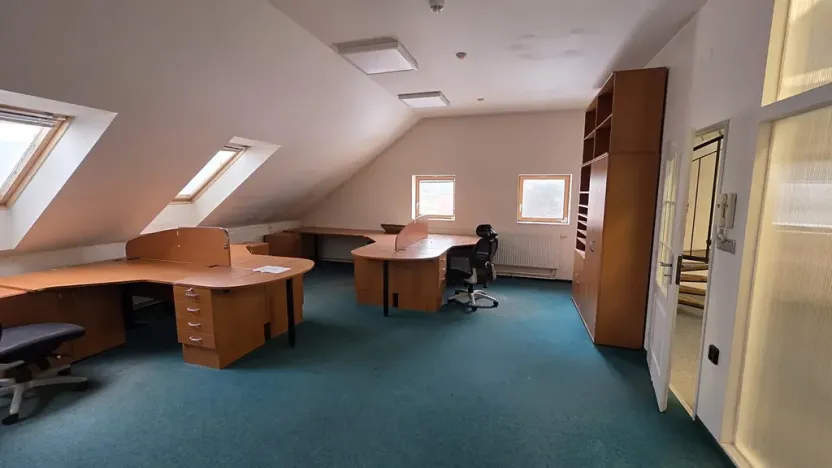 Pronájem kanceláře, Brno, Bieblova, 273 m2