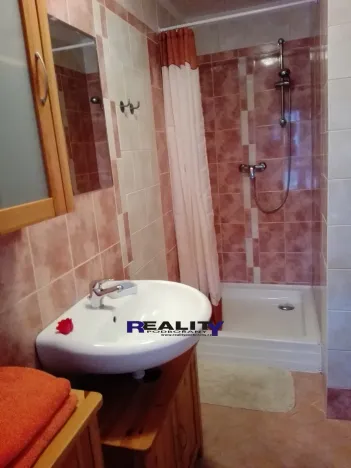 Pronájem bytu 1+kk, Žatec, Tyršova, 29 m2