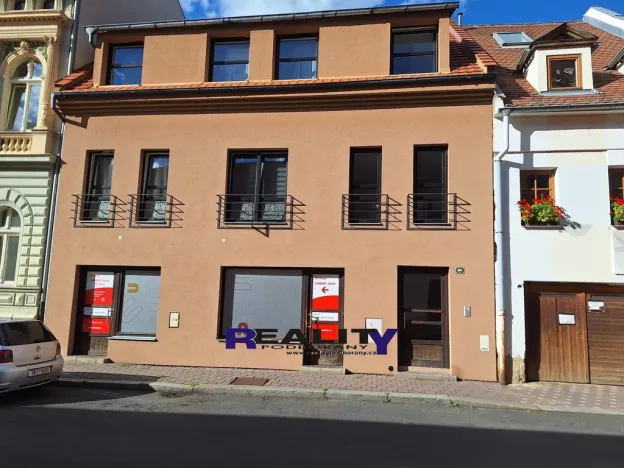 Pronájem bytu 1+kk, Žatec, Tyršova, 29 m2